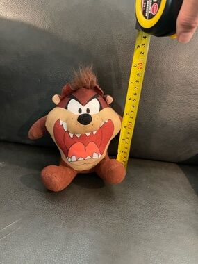 Vintage Warner Bros. Looney Tunes Taz Plush Toy